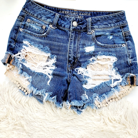 AEO Hi-Rise Destroyed Cheeky Lace Jean Shorts - Picture 8 of 11